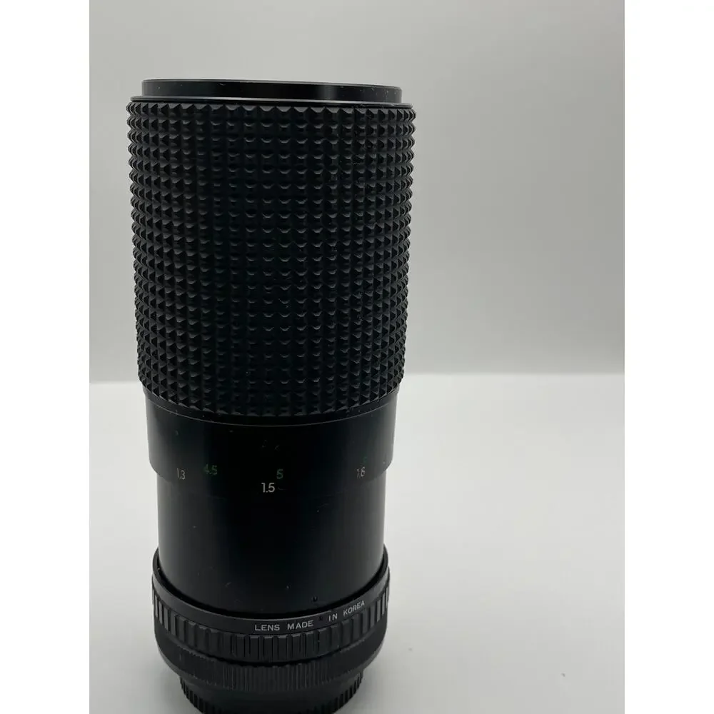 Ritzcam MC Auto Zoom 80-200mm f/3.9 Macro Lens w/ Hard Case Serial 914298